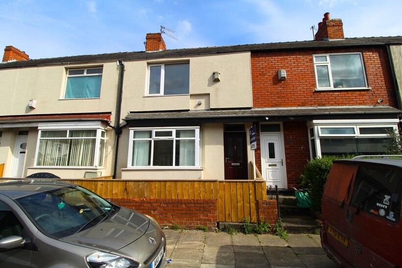 Middlesbrough TS1 4 bed block of apartments to rent - £375 pcm (£87 pw)