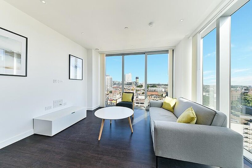 Meranti House, Alie Street, Aldgate... 1 bed flat to rent - £3,050 pcm (£704 pw)
