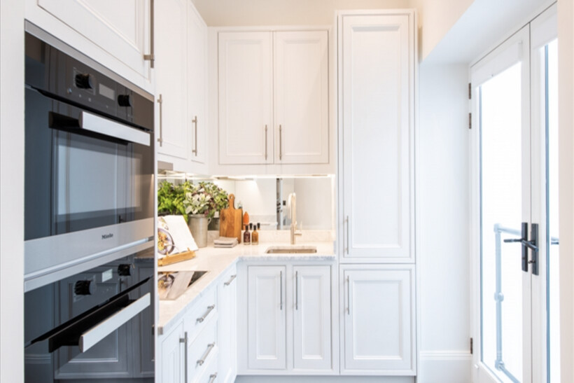 Prince Of Wales Terrace, London W8 2 bed apartment to rent - £11,700 pcm (£2,700 pw)