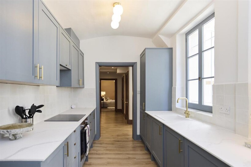 Belsize Park Gardens, Belsize Park, NW3 2 bed apartment to rent - £7,500 pcm (£1,731 pw)