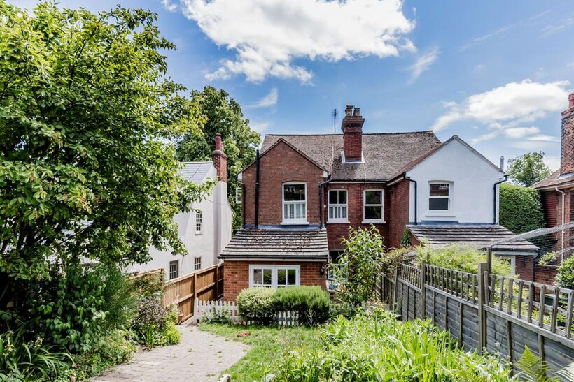 The Green, Maidstone ME14 4 bed semi-detached house to rent - £1,990 pcm (£459 pw)
