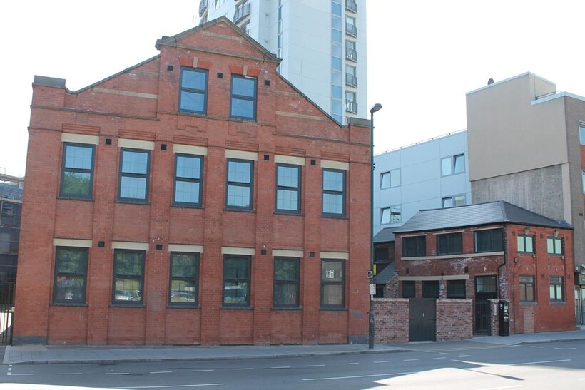 Flat 10, Byron Works, 106 Lower... 2 bed flat to rent - £1,387 pcm (£320 pw)