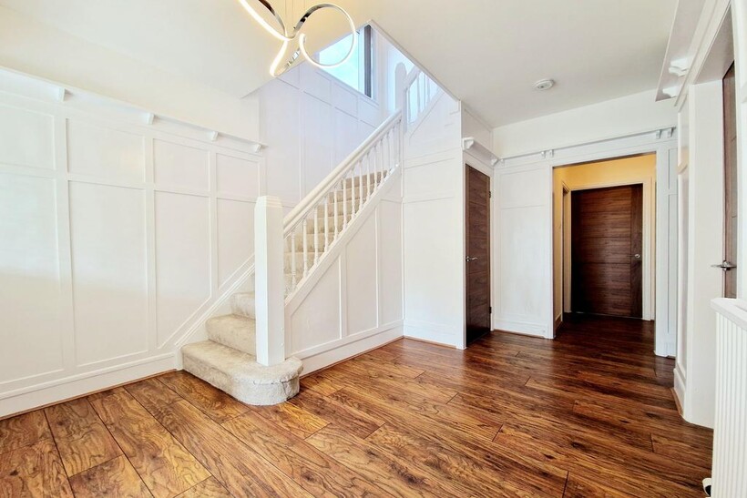 Butt Hill Drive, Prestwich, M25 4 bed detached house to rent - £1,990 pcm (£459 pw)
