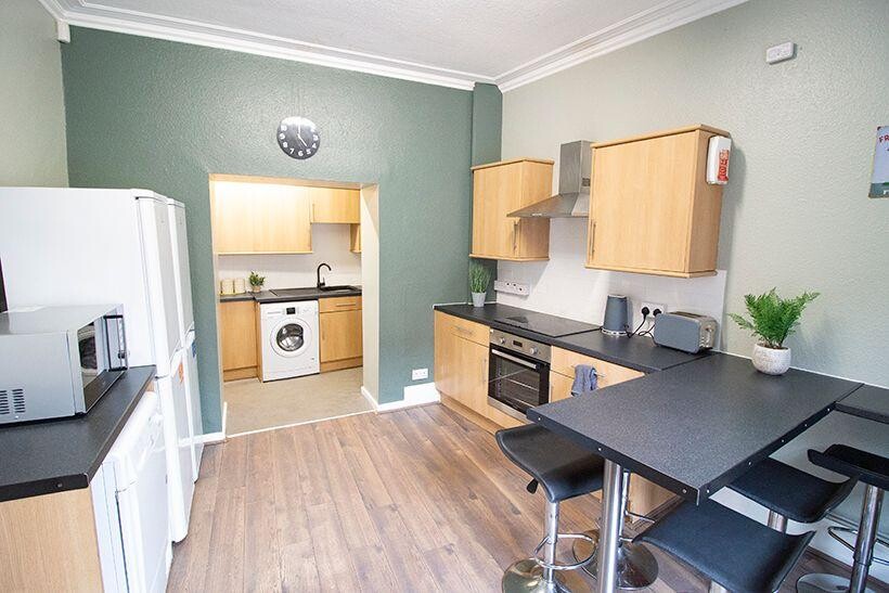 1 Talbot Street, NOTTINGHAM NG1 5GQ 6 bed townhouse to rent - £3,510 pcm (£810 pw)