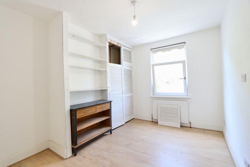 William Street, Cwm, NP23 3 bed terraced house to rent - £845 pcm (£195 pw)