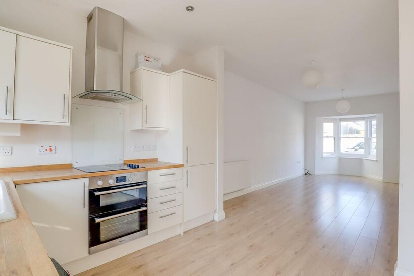White Hart Lane, Soham, CB7 4 bed end of terrace house to rent - £1,575 pcm (£363 pw)
