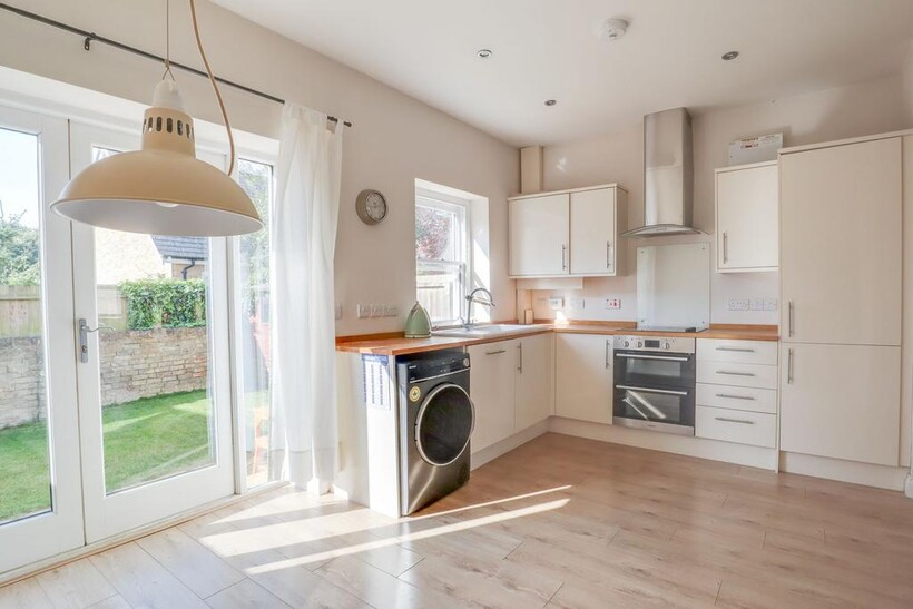White Hart Lane, Soham, CB7 4 bed end of terrace house to rent - £1,575 pcm (£363 pw)