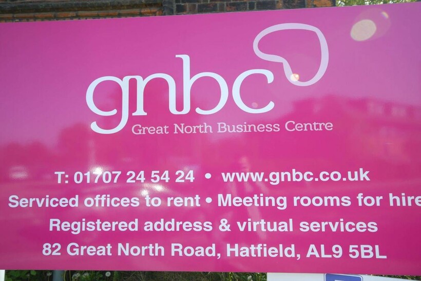 Great North Road, Hatfield Property to rent - £960 pcm (£222 pw)