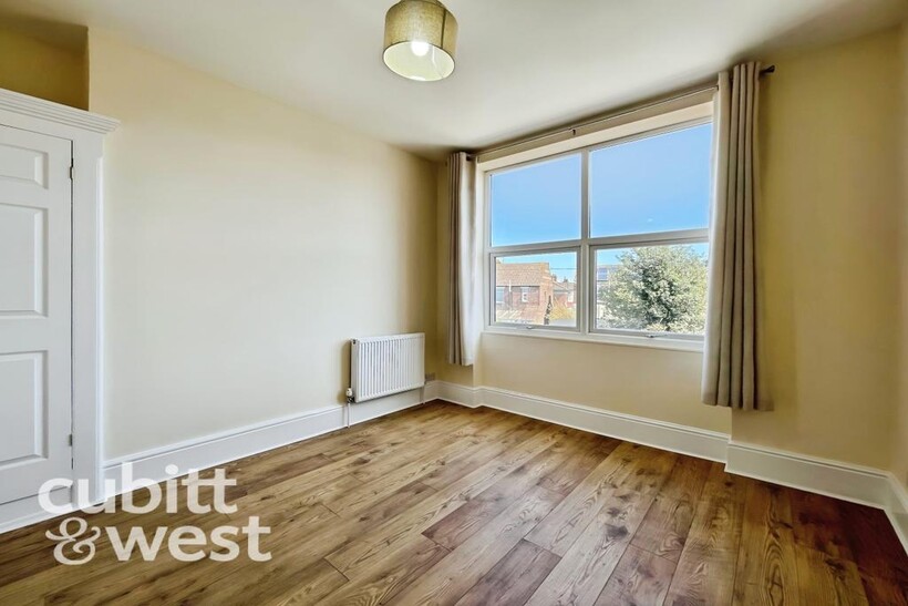 AVAILABLE WITH NO DEPOSIT London Road... 1 bed in a house share to rent - £725 pcm (£167 pw)