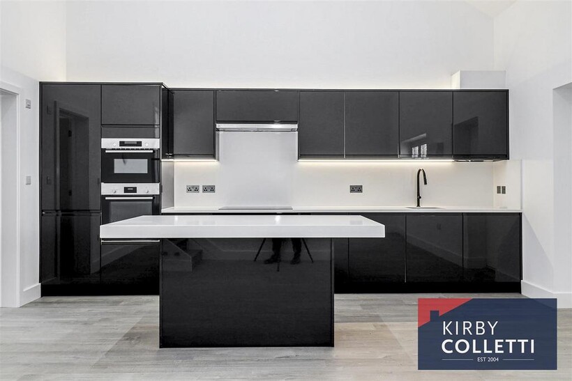 Paynes Lane, Nazeing 1 bed end of terrace house to rent - £1,695 pcm (£391 pw)