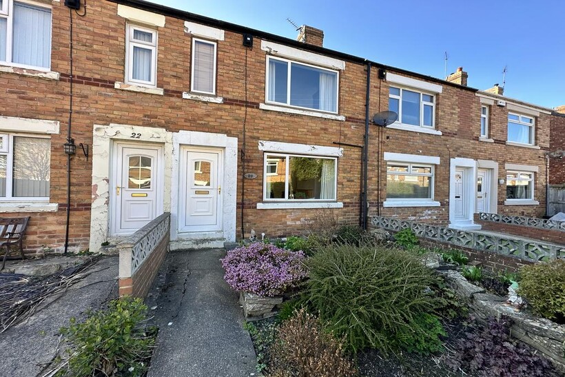 Queens Avenue, Dalton-le-Dale SR7 2 bed terraced house to rent - £675 pcm (£156 pw)