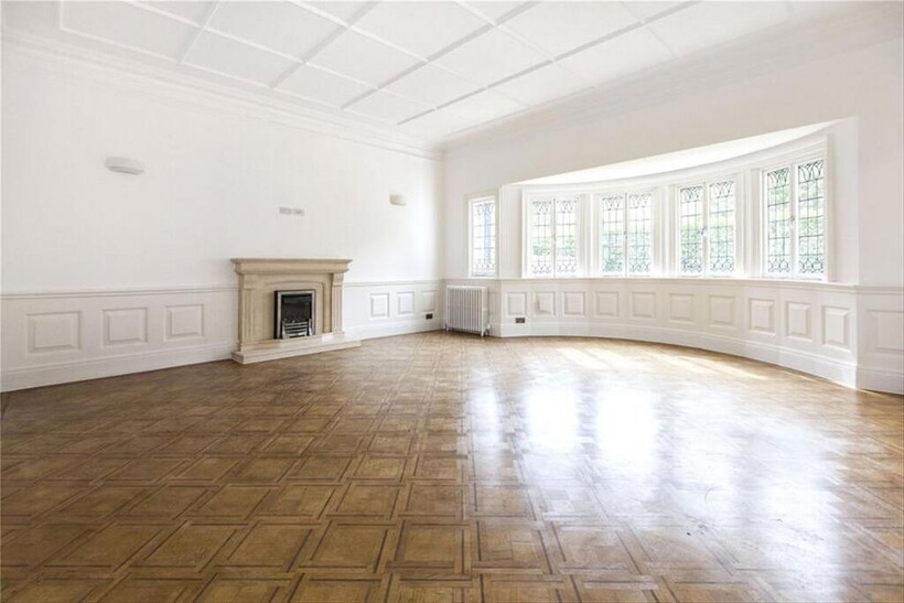 Kidderpore Avenue, London NW3 5 bed terraced house to rent - £12,783 pcm (£2,950 pw)