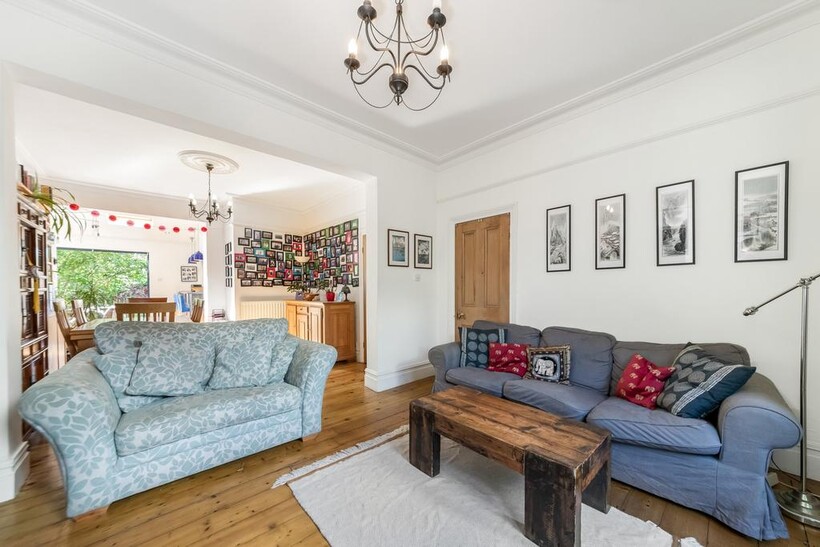 Lansdowne Lane, Charlton, SE7 5 bed end of terrace house to rent - £3,700 pcm (£854 pw)