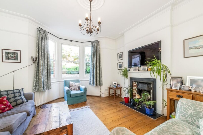 Lansdowne Lane, Charlton, SE7 5 bed end of terrace house to rent - £3,700 pcm (£854 pw)