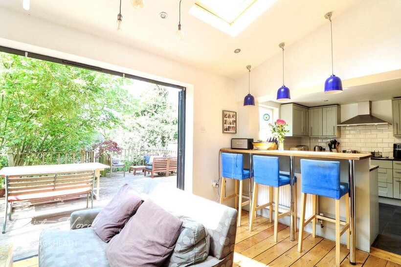 Lansdowne Lane, LONDON 5 bed end of terrace house to rent - £3,700 pcm (£854 pw)
