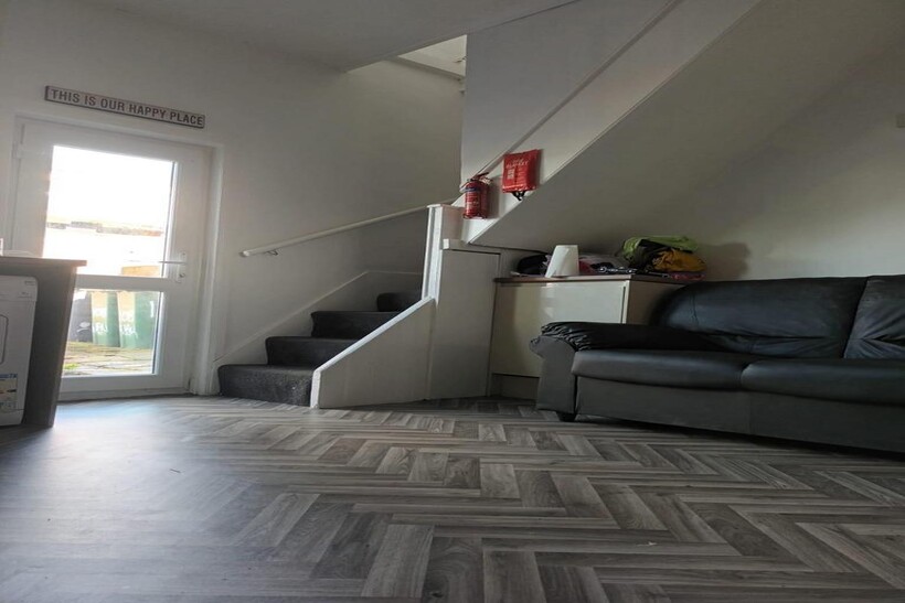 Wellington Street, Preston PR1 3 bed terraced house to rent - £995 pcm (£230 pw)