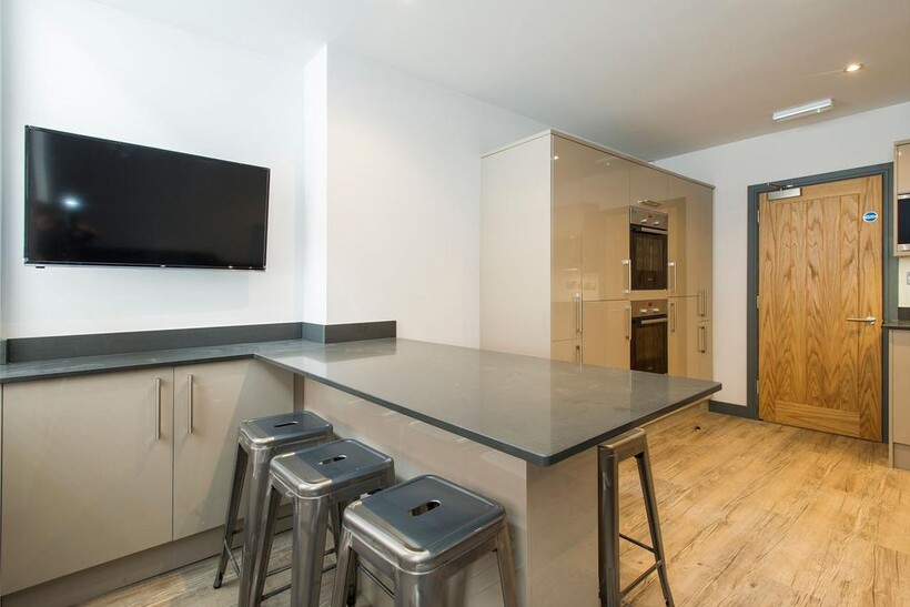 Flat 5, 4 Stanford Street 6 bed flat to rent - £3,640 pcm (£840 pw)