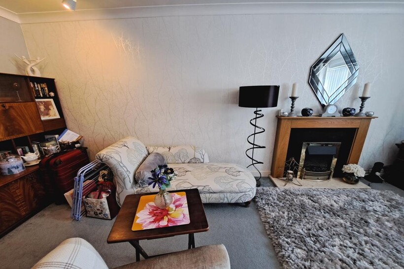 Hartington Place, West Town Centre... 1 bed flat to rent - £940 pcm (£217 pw)