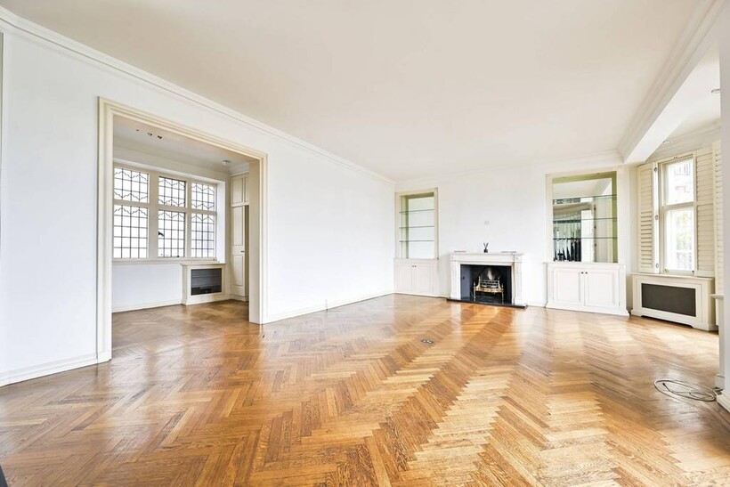 Cheyne Walk, Chelsea, London, SW3 3 bed flat to rent - £7,800 pcm (£1,800 pw)