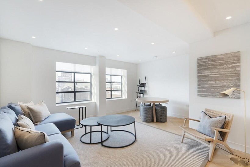 Sherwood Street, London, W1F 7 2 bed apartment to rent - £5,178 pcm (£1,195 pw)