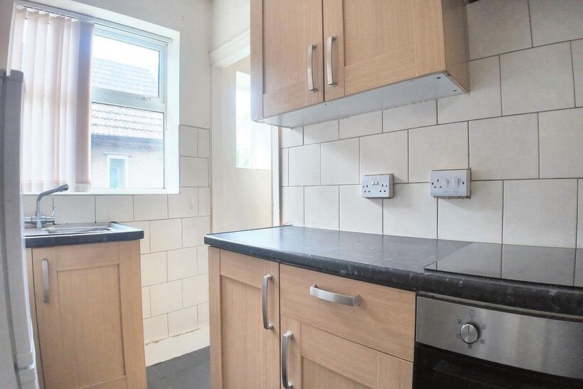 Humber Road, Coventry, CV3 2 bed flat to rent - £820 pcm (£189 pw)