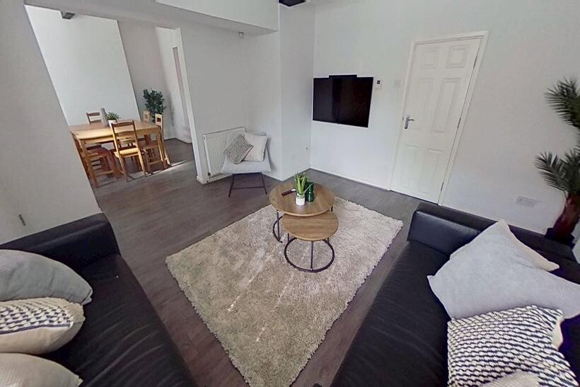 176-178, Mansfield Road, Nottingham... 1 bed townhouse to rent - £520 pcm (£120 pw)