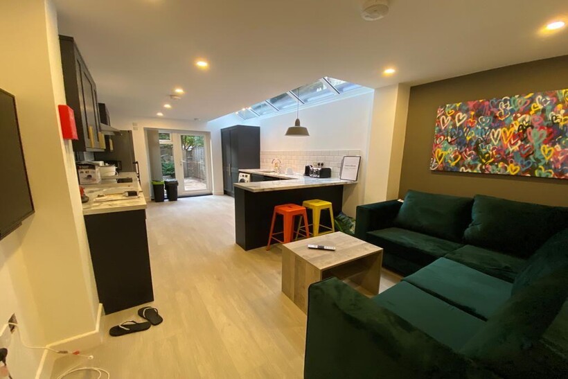 Coventry CV1 5 bed terraced house to rent - £530 pcm (£122 pw)