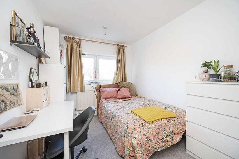 Penton Rise, King's Cross, London, WC1X 3 bed flat to rent - £5,500 pcm (£1,269 pw)