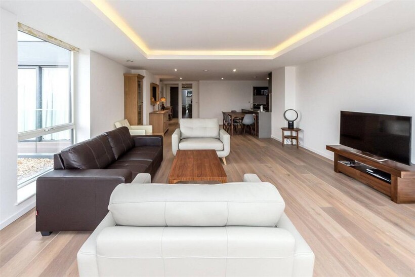 Landau Apartments, Fulham, London, SW6 2 bed flat to rent - £7,150 pcm (£1,650 pw)