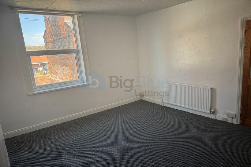 Temple View Terrace, Leeds LS9 2 bed terraced house to rent - £7,367 pcm (£1,700 pw)