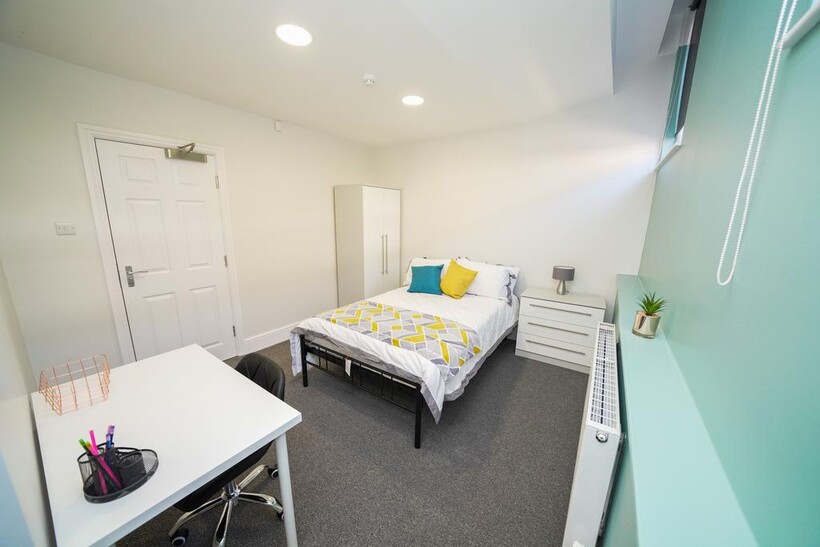Plot 212, Broomhall Street Three Bed... 3 bed apartment to rent - £442 pcm (£102 pw)