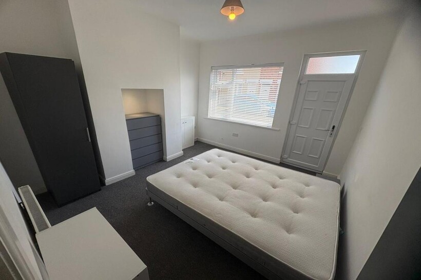 Dodsworth Street, Mexborough 1 bed in a house share to rent - £542 pcm (£125 pw)