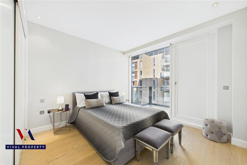 CAM03118 G0-PR0164-STILL024.jpg