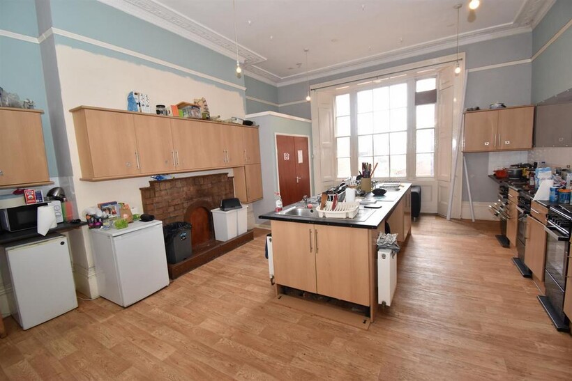 Parade, Leamington Spa 1 bed house to rent - £480 pcm (£111 pw)