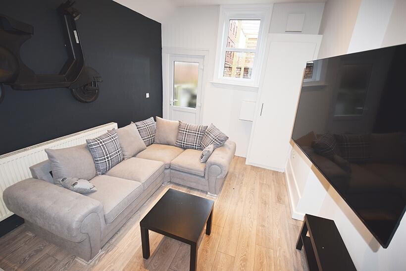 81a Mansfield Road, Nottingham NG1 7 bed detached house to rent - £477 pcm (£110 pw)