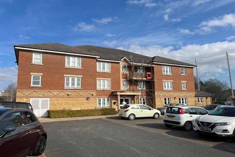 Boundary Court, Kingsway, Bishop... 2 bed flat to rent - £439 pcm (£101 pw)