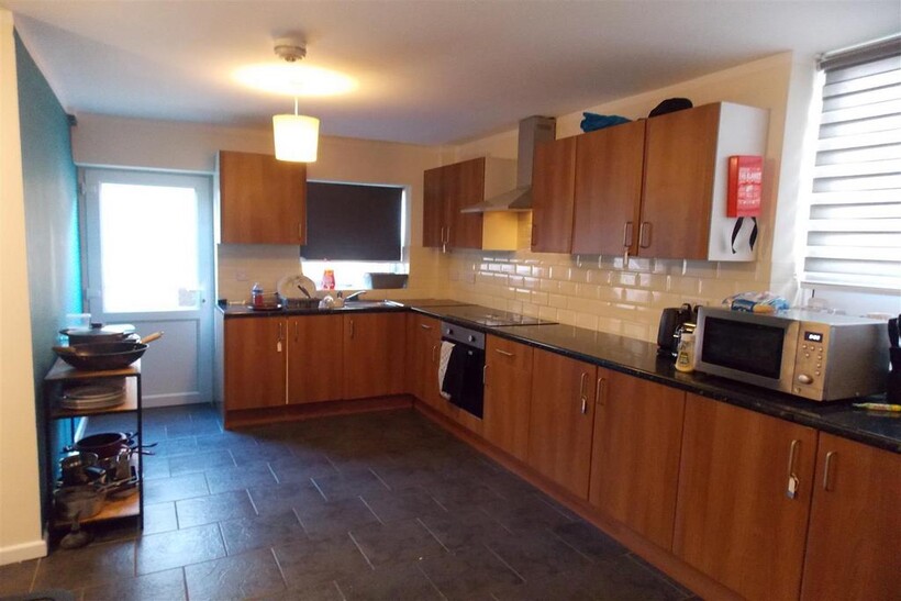 Temple kitchen.jpg