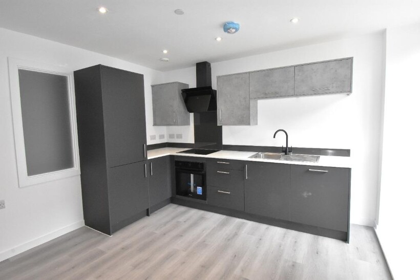 1-7 George Street, Hull, HU1 1 bed flat to rent - £675 pcm (£156 pw)