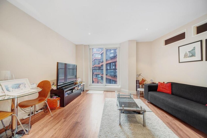 Peninsula Apartments 1 bed apartment to rent - £2,535 pcm (£585 pw)