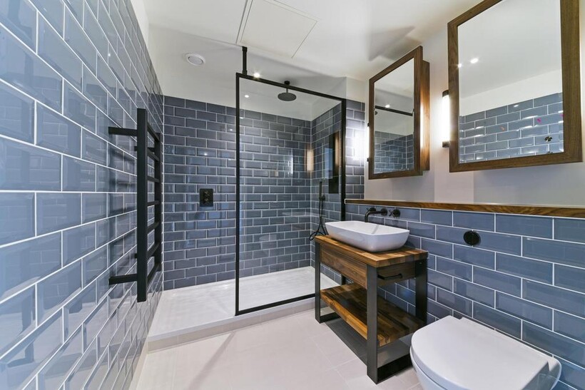 Merino Gardens, London Dock, Wapping... 1 bed apartment to rent - £3,068 pcm (£708 pw)