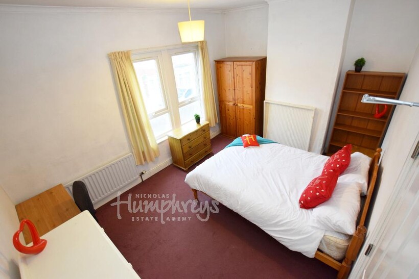 Lutterworth Road, Northampton NN1 1 bed terraced house to rent - £459 pcm (£106 pw)