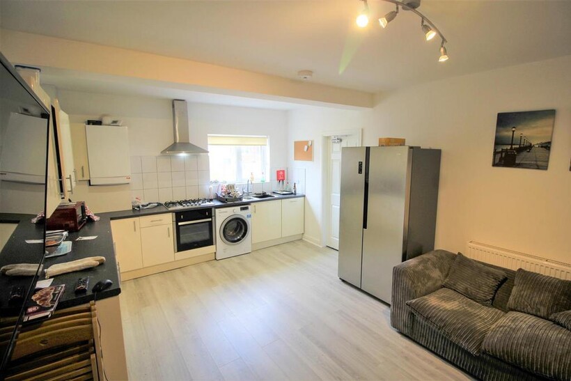 Drlac2 WL0k GGfr XQu JUQRQ.jpg