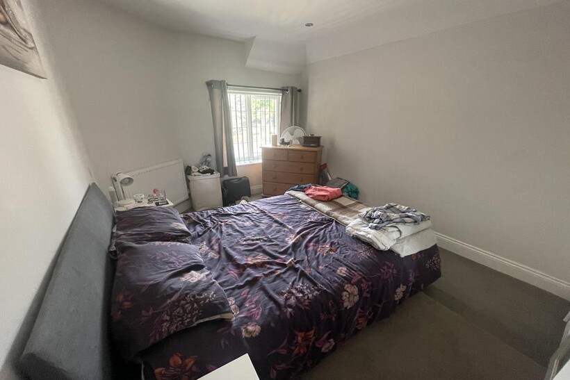 Percy Road, Bournemouth BH5 1 bed flat to rent - £945 pcm (£218 pw)