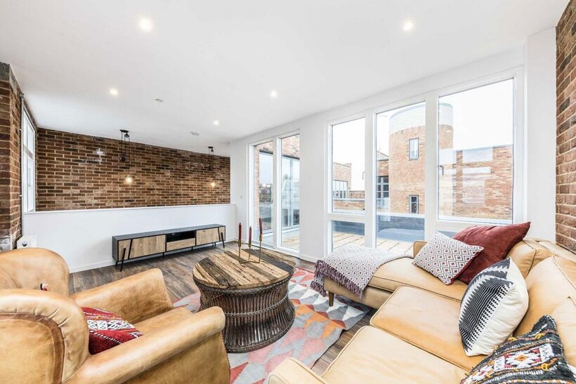 Elm Grove, London SW19 3 bed house to rent - £4,750 pcm (£1,096 pw)
