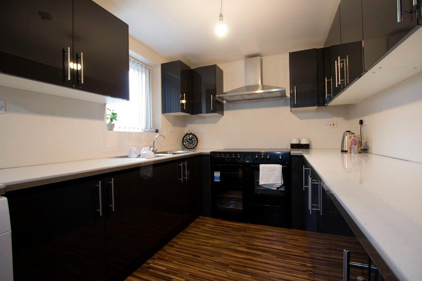 Ossory Street, Manchester 6 bed house share to rent - £672 pcm (£155 pw)