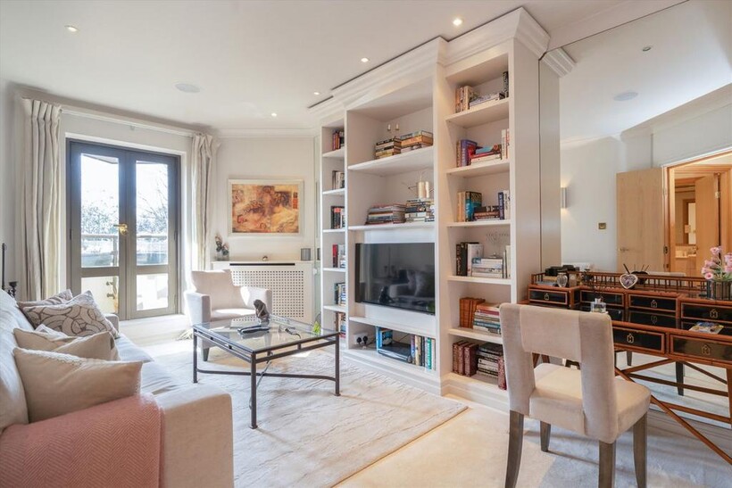 Lower Terrace, London NW3 3 bed flat to rent - £12,500 pcm (£2,885 pw)