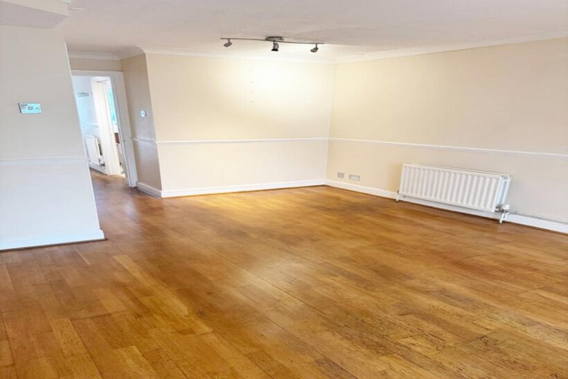 Refurbished 2 Bedroom House