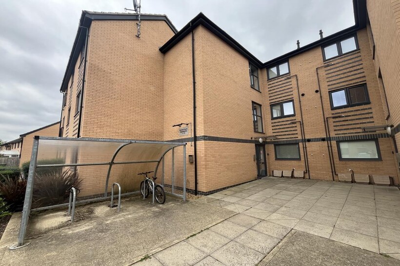 Horrell Court, PETERBOROUGH PE3 2 bed apartment to rent - £970 pcm (£224 pw)
