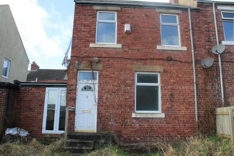 Orchard Terrace, Throckley, Newcastle... 3 bed terraced house to rent - £775 pcm (£179 pw)