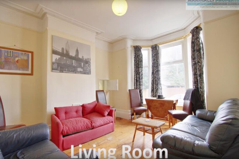Tatton Grove, Manchester M20 8 bed house to rent - £4,640 pcm (£1,071 pw)